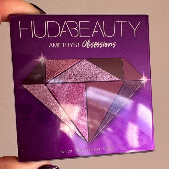🆕 Huda Beauty Amethyst Obsessions Eyeshadow Palette - Picture 4 of 6
